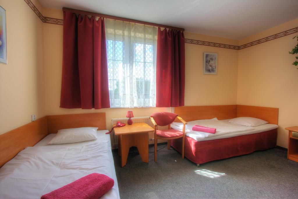Hotel Margo Cedynia Rom bilde