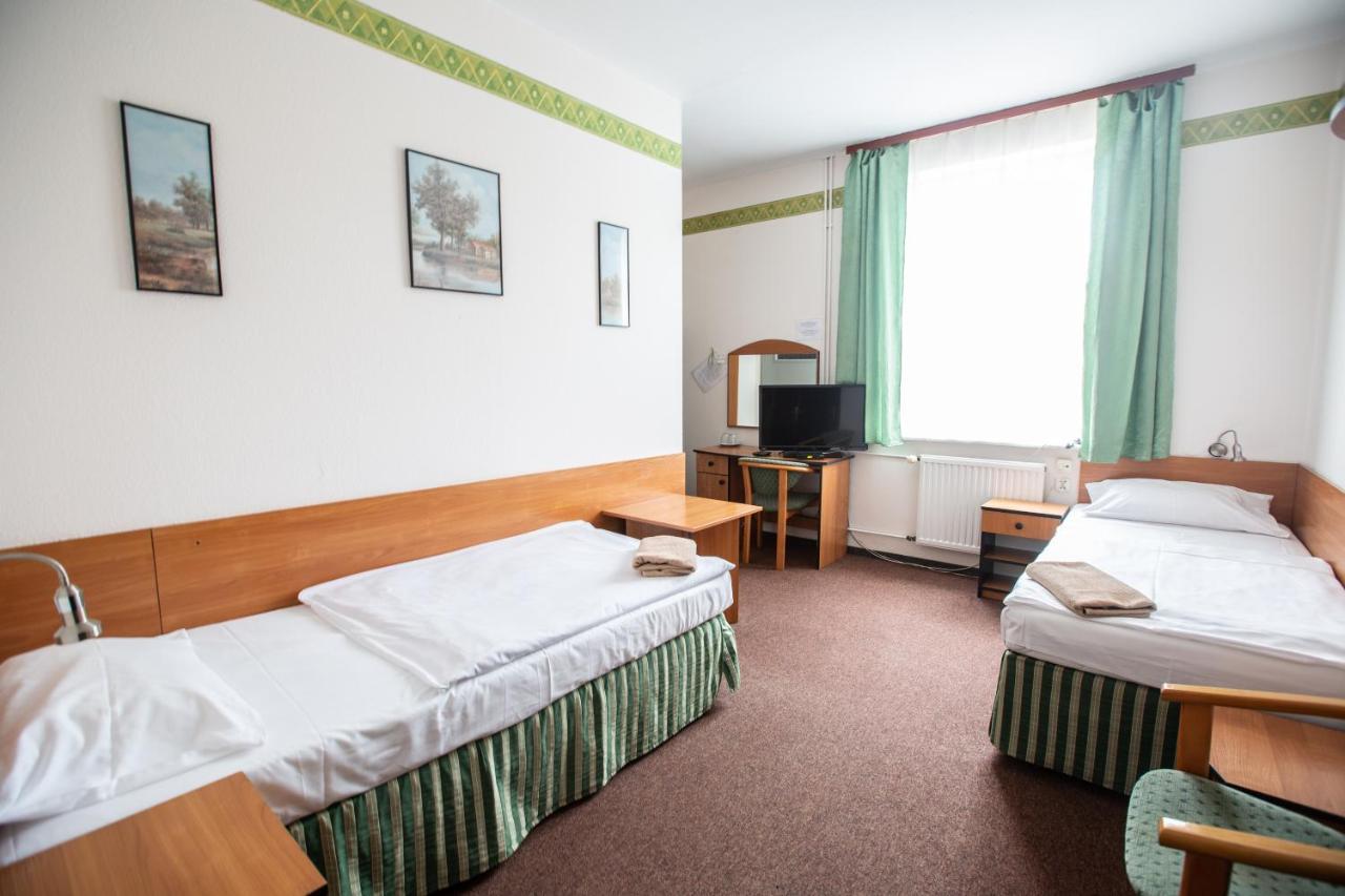 Hotel Margo Cedynia Eksteriør bilde